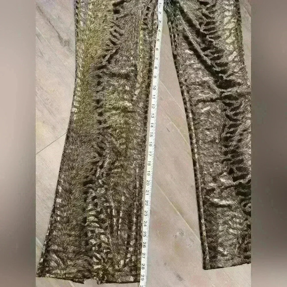 NWT Express Textured Animal Print Pant - Picture 7 of 15